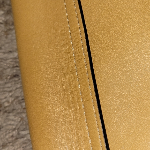 Longchamp le pliage cuir small size Leather Bag - Picture 8 of 13